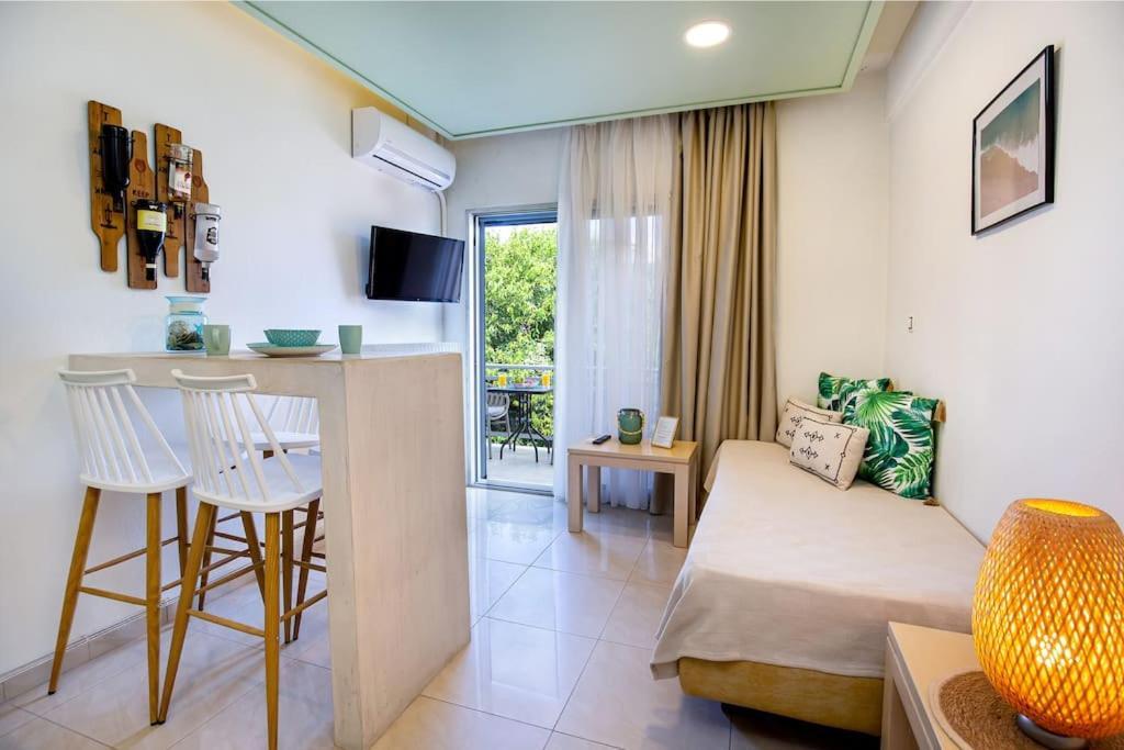 Central Thassos Apartment 3 Екстериор снимка